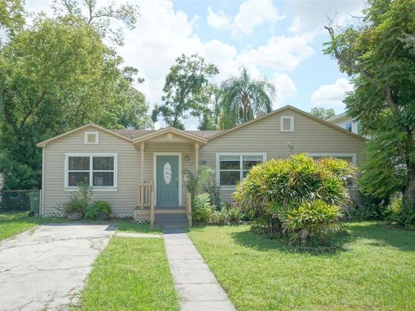 810 W WOODLAWN AVENUE , TAMPA, FL 33603