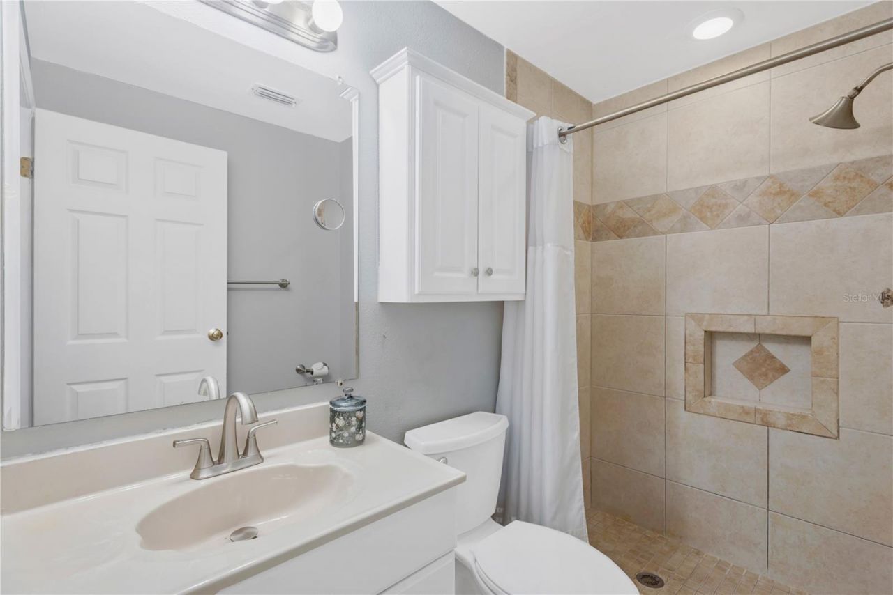 819 Jacaranda Drive, Oldsmar, FL 34677 Photo