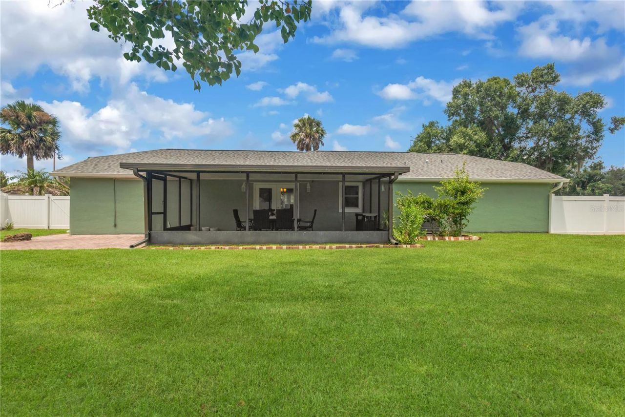 819 Jacaranda Drive, Oldsmar, FL 34677 Photo