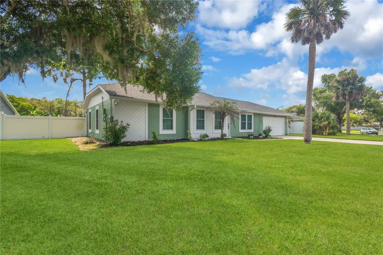 819 Jacaranda Drive, Oldsmar, FL 34677 Photo