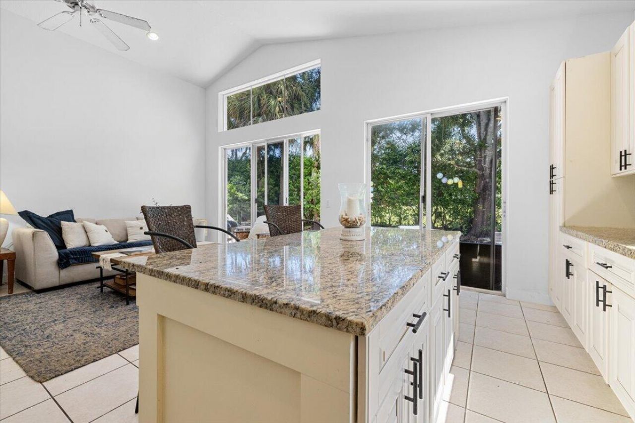 4841 N Classical Boulevard, Delray Beach, FL 33445 Photo