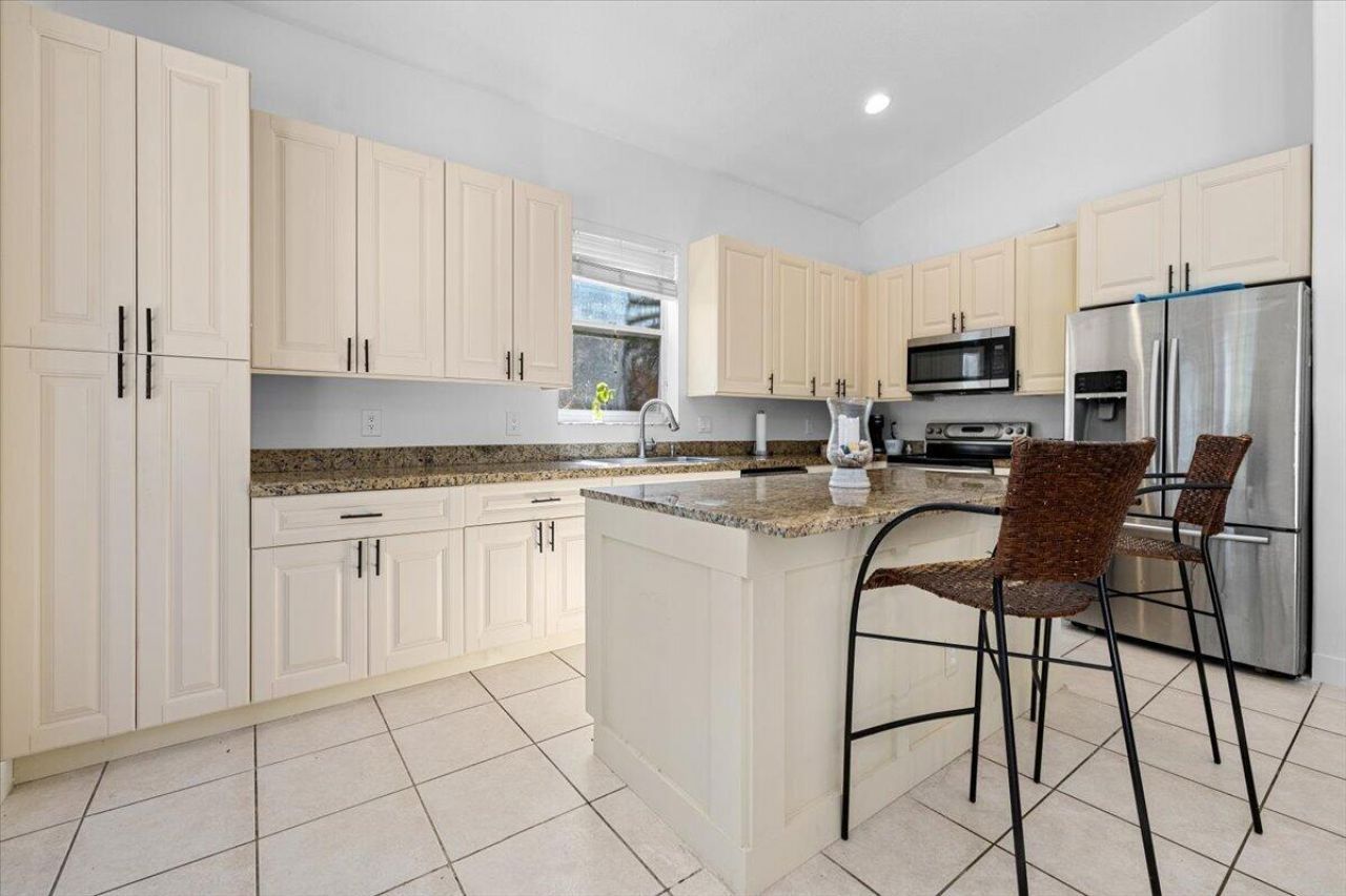 4841 N Classical Boulevard, Delray Beach, FL 33445 Photo