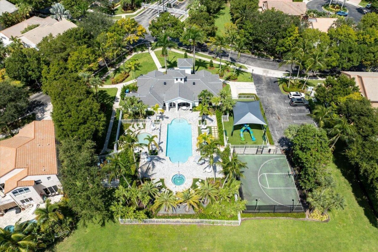 4841 N Classical Boulevard, Delray Beach, FL 33445 Photo