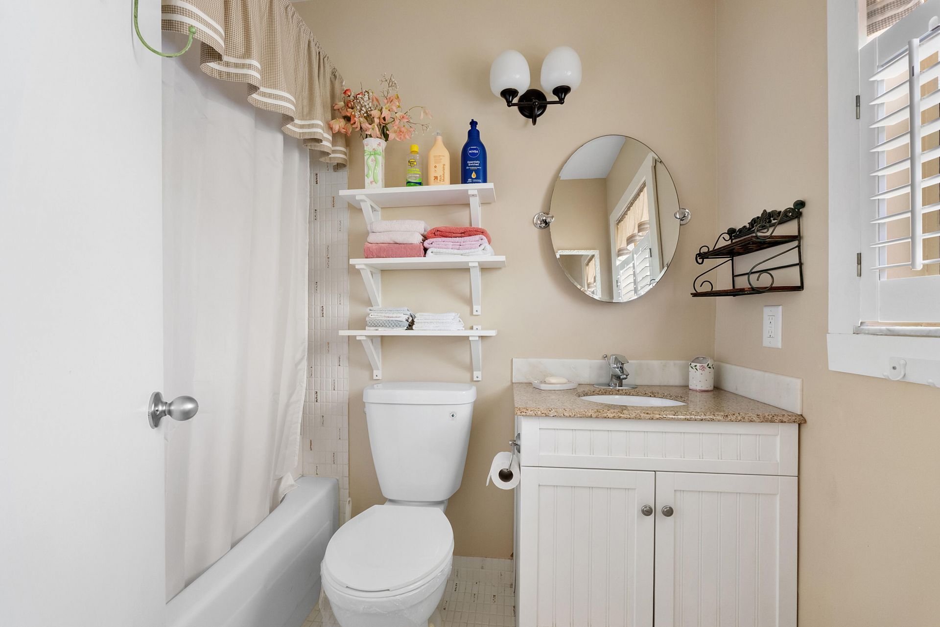 5661 SW 2nd Court, Unit 201, Margate, FL 33068 Photo