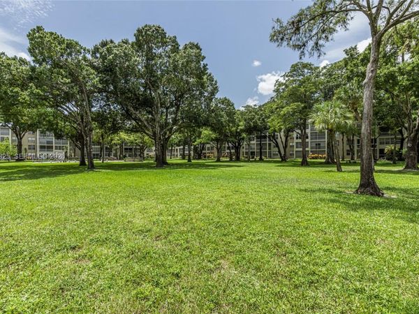 2998 NW 48th Ter , Unit 432, Lauderdale Lakes, FL 33313