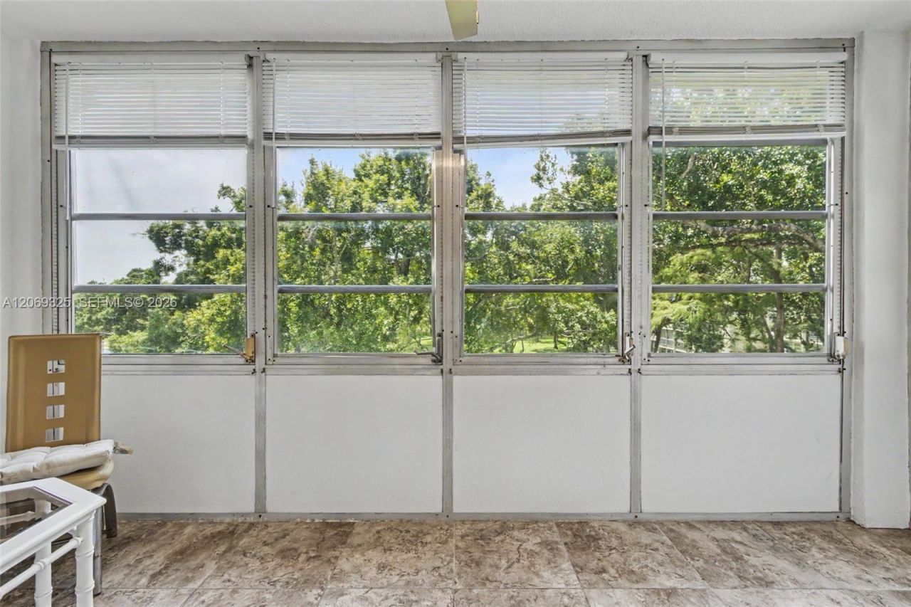 2998 NW 48th Ter , Unit 432, Lauderdale Lakes, FL 33313 Photo