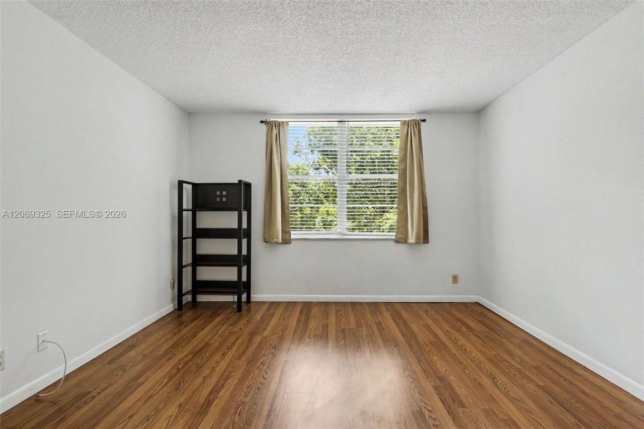 2998 NW 48th Ter , Unit 432, Lauderdale Lakes, FL 33313 Photo