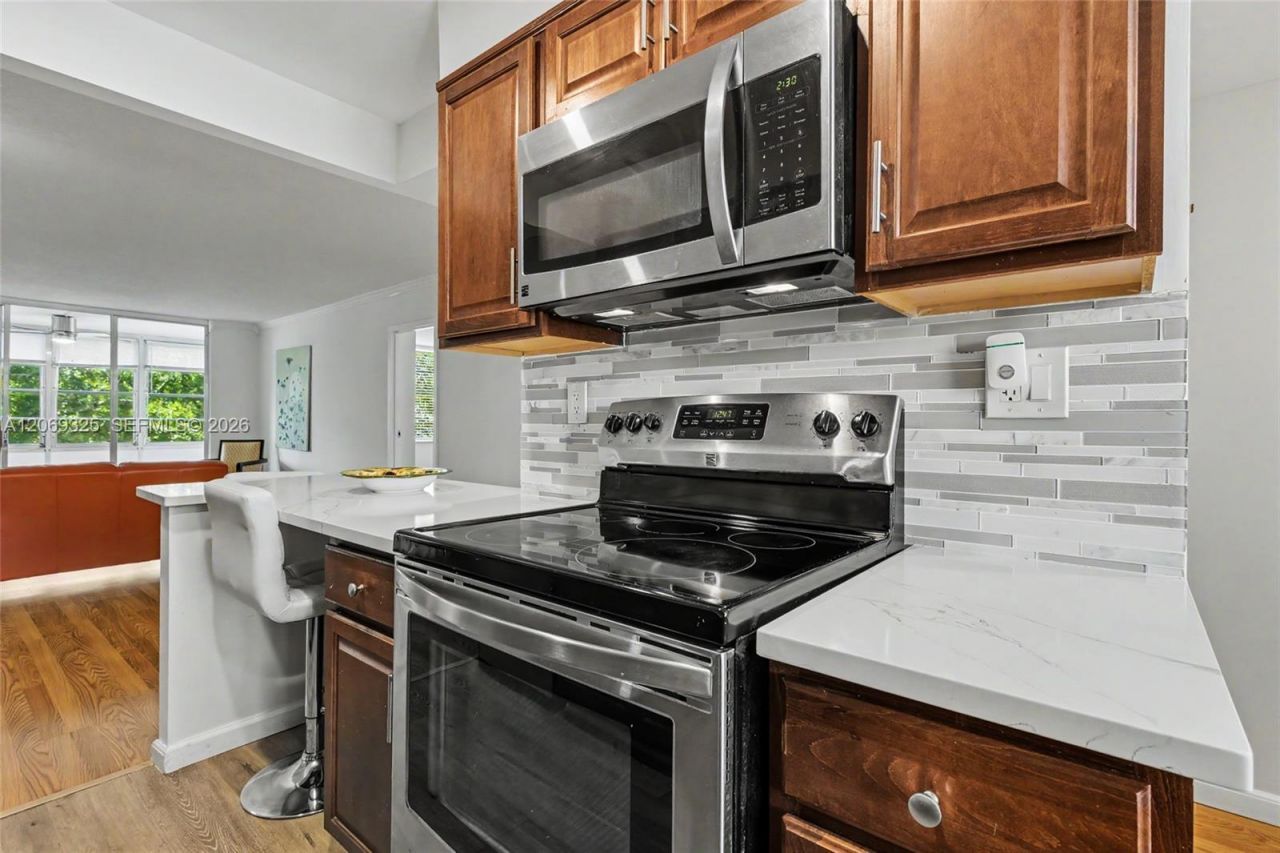 2998 NW 48th Ter , Unit 432, Lauderdale Lakes, FL 33313 Photo