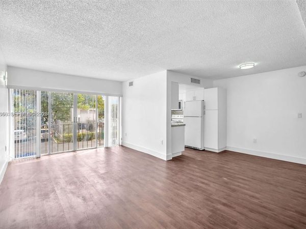 9301 SW 4th St , Unit 229F, Miami, FL 33174