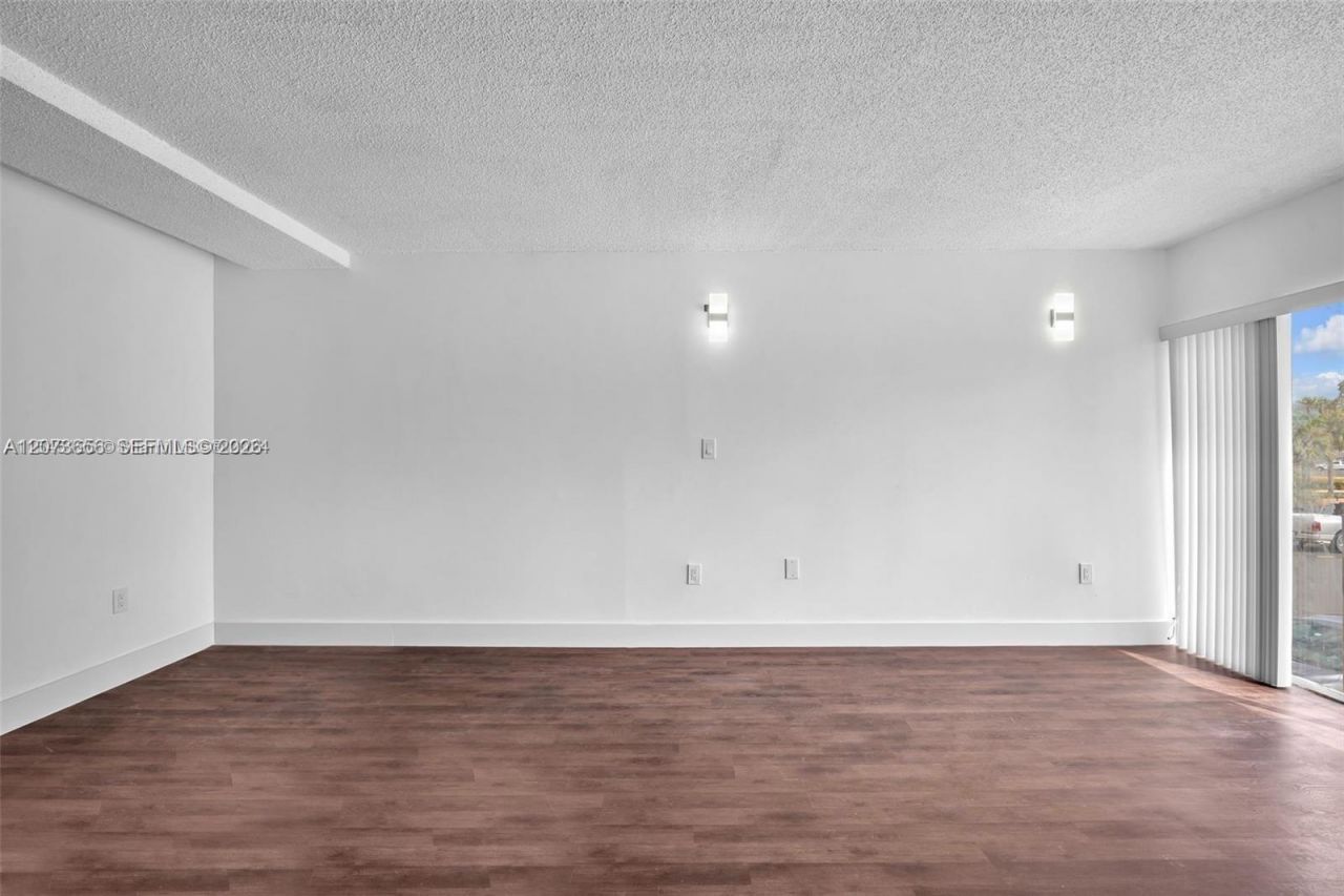 9301 SW 4th St , Unit 229F, Miami, FL 33174 Photo