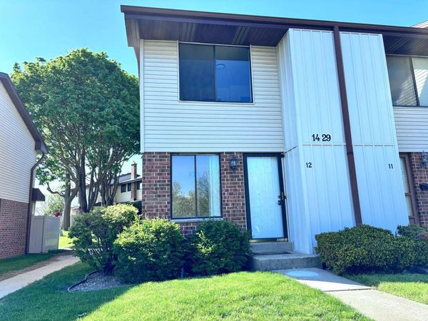 1429 Oakes Rd, Unit 12, Mount Pleasant, WI 53406