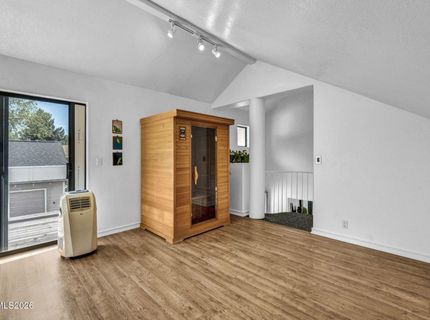 1350 Feather Way, Reno, NV 89509 Photo