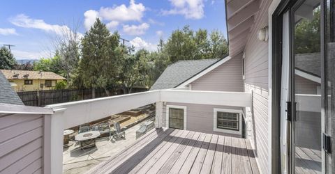 1350 Feather Way, Reno, NV 89509 Photo