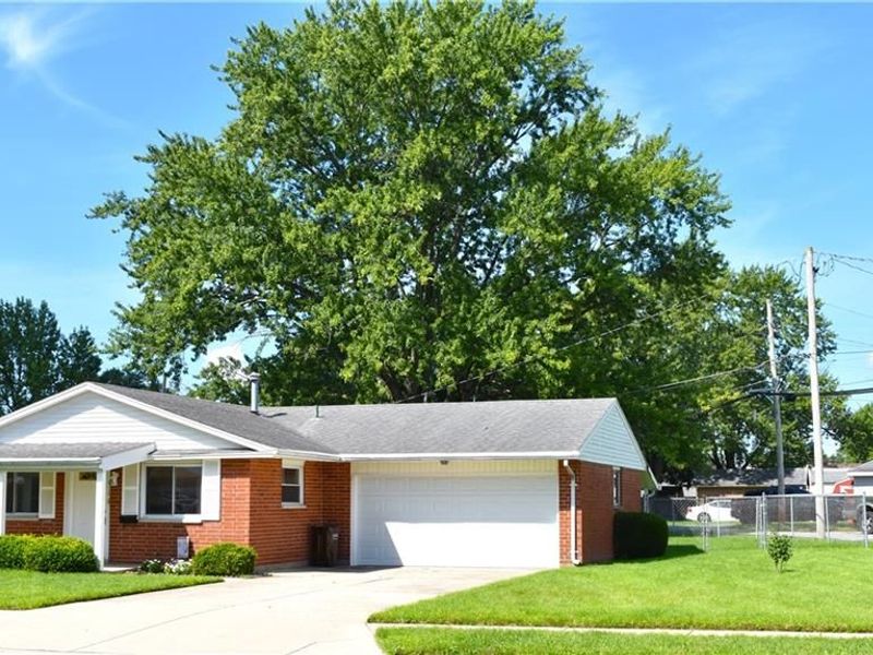 610 Linden Avenue, Piqua, OH 45356 Photo 2