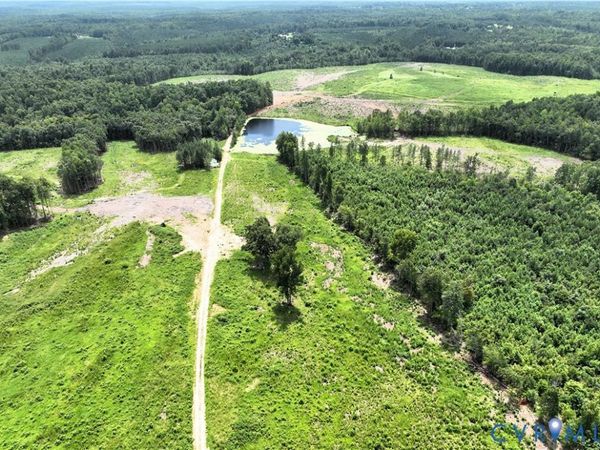175 AC Tomlinson Road , Victoria, VA 23974