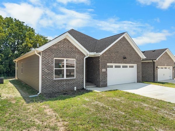 1181 Shallowford Street, Bowling Green, KY 42101