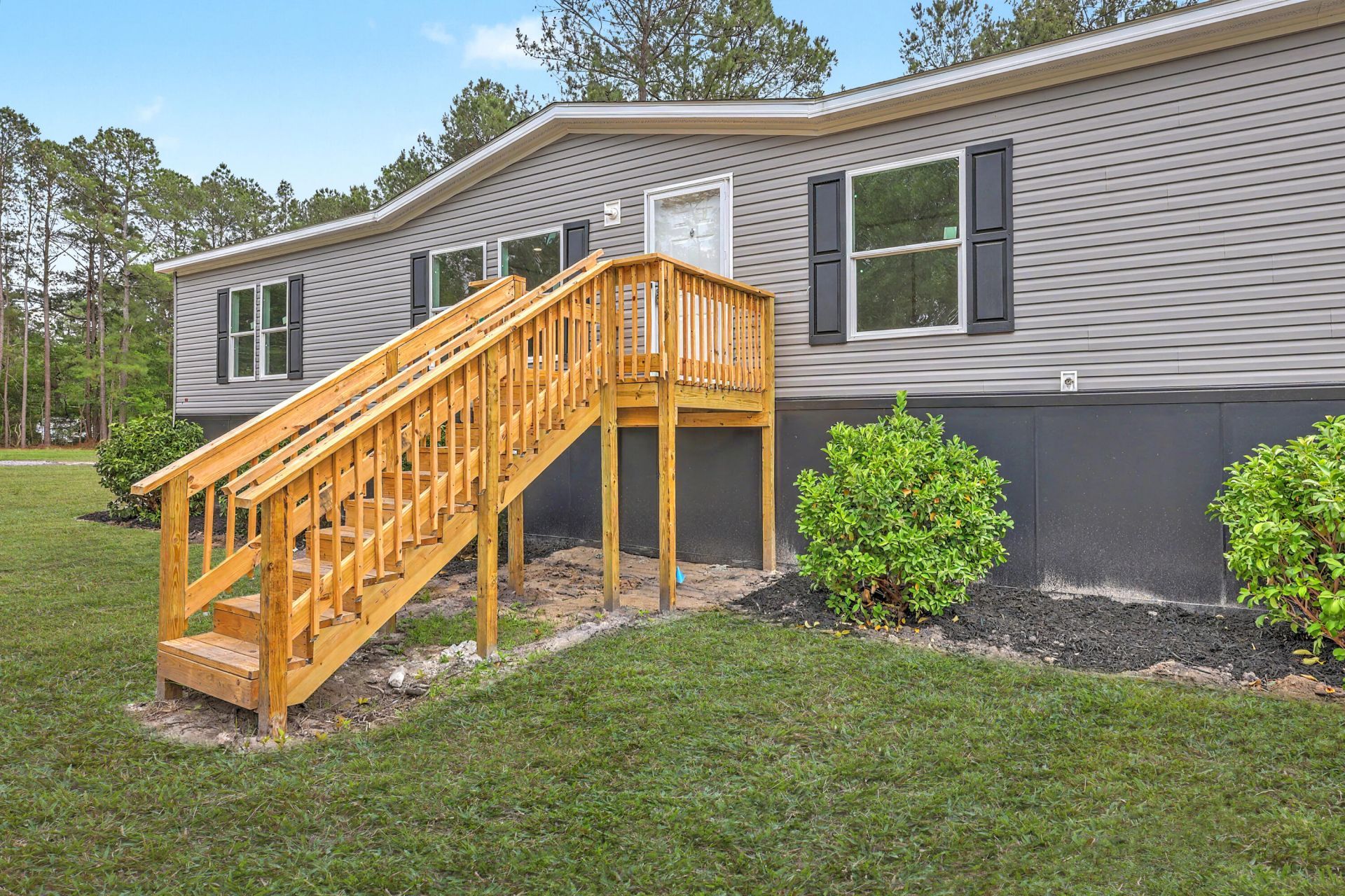 123 Tundra Lane Photo 5
