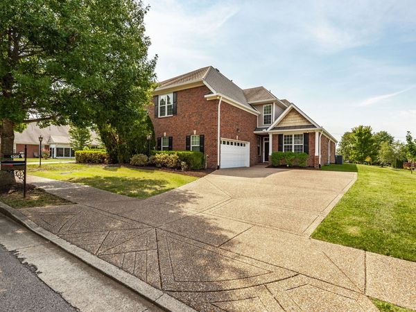 1309 Waxwing Dr, Hermitage, TN 37076