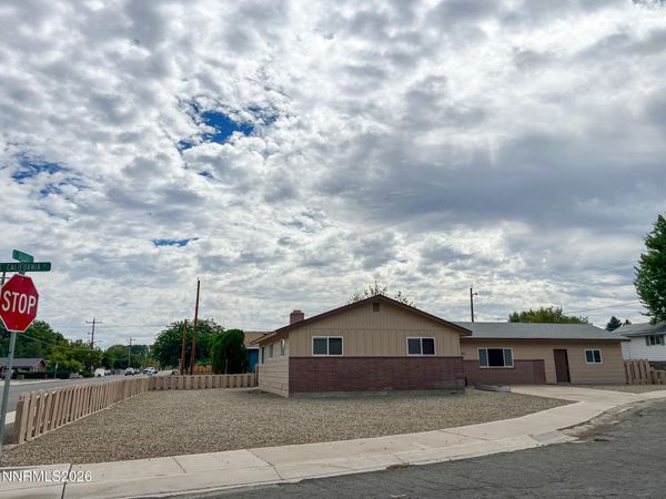 306 S California Street, Yerington, NV 89447