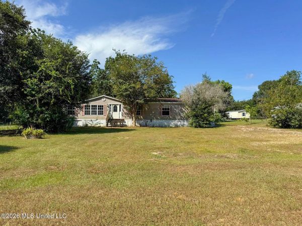 18145 Robin Oaks Drive, Gulfport, MS 39503