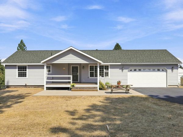 7012 W Burroughs Rd, Deer Park, WA 99006