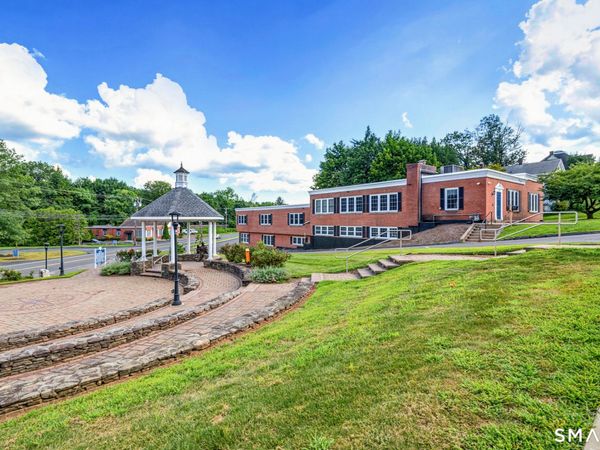 318 Main , Berlin, CT 06023