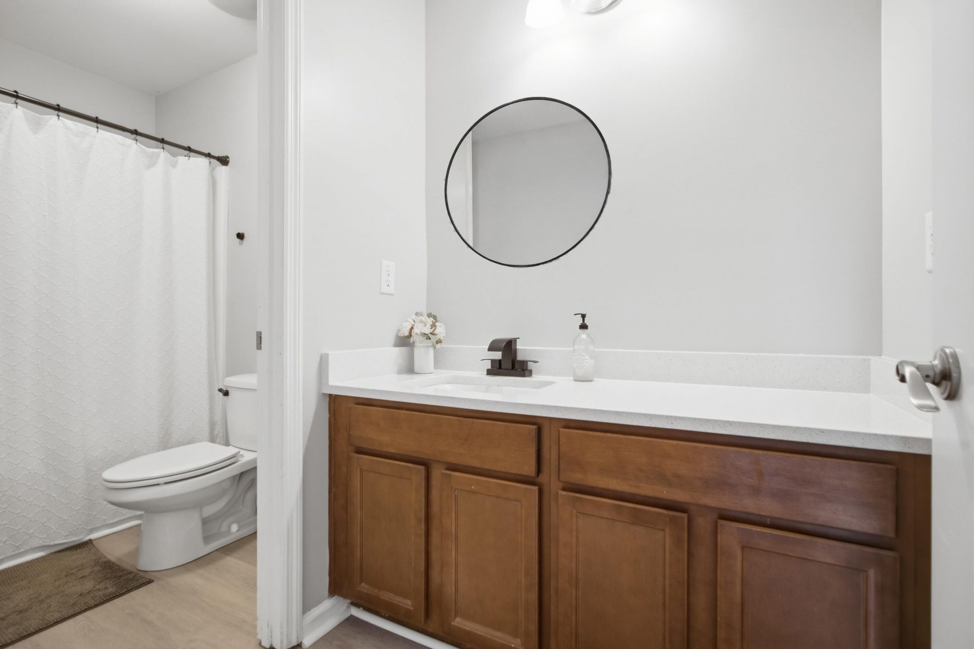 3064 Nantuckett Avenue Photo 46