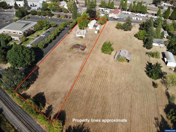 1410 NE Old Salem Rd, Albany, OR 97321