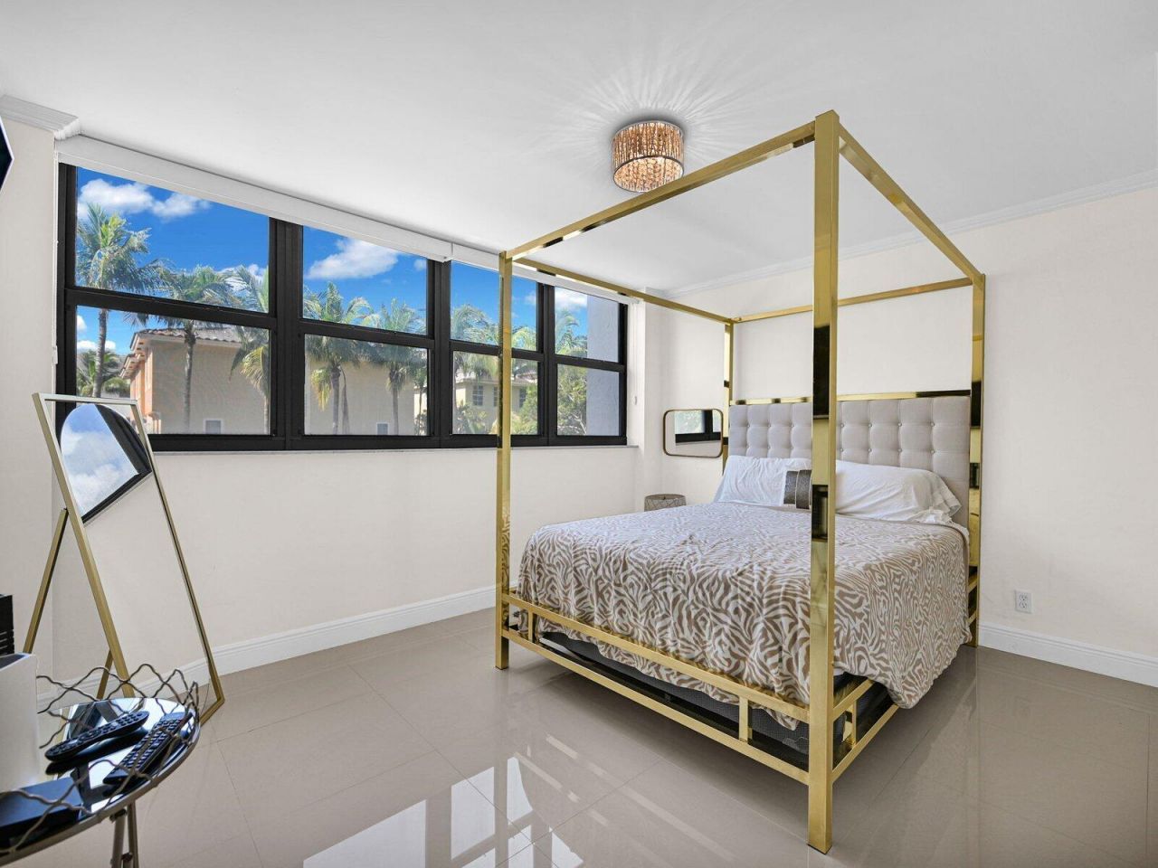 2049 S Ocean Drive, Unit 209, Hallandale Beach, FL 33009 Photo