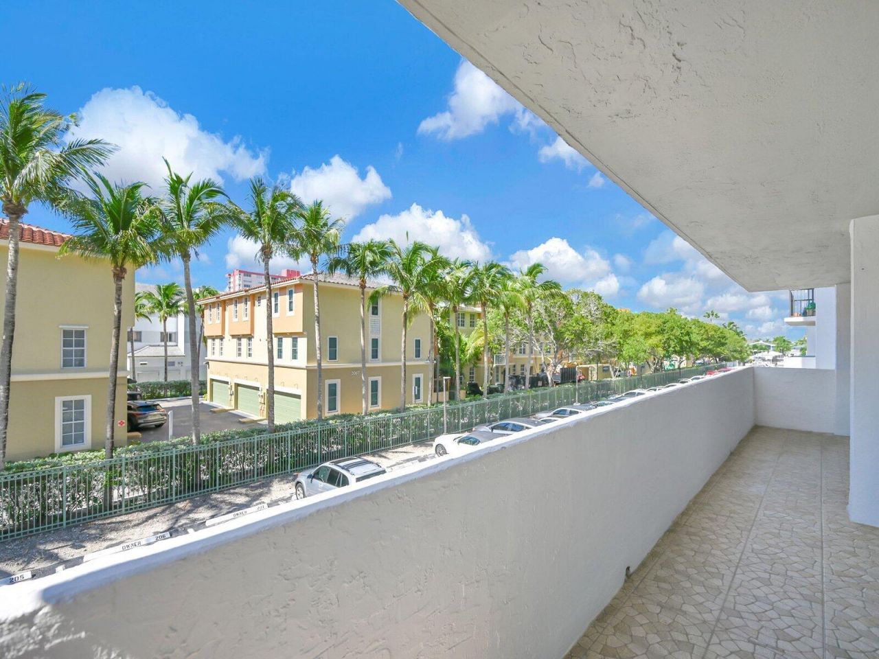 2049 S Ocean Drive, Unit 209, Hallandale Beach, FL 33009 Photo