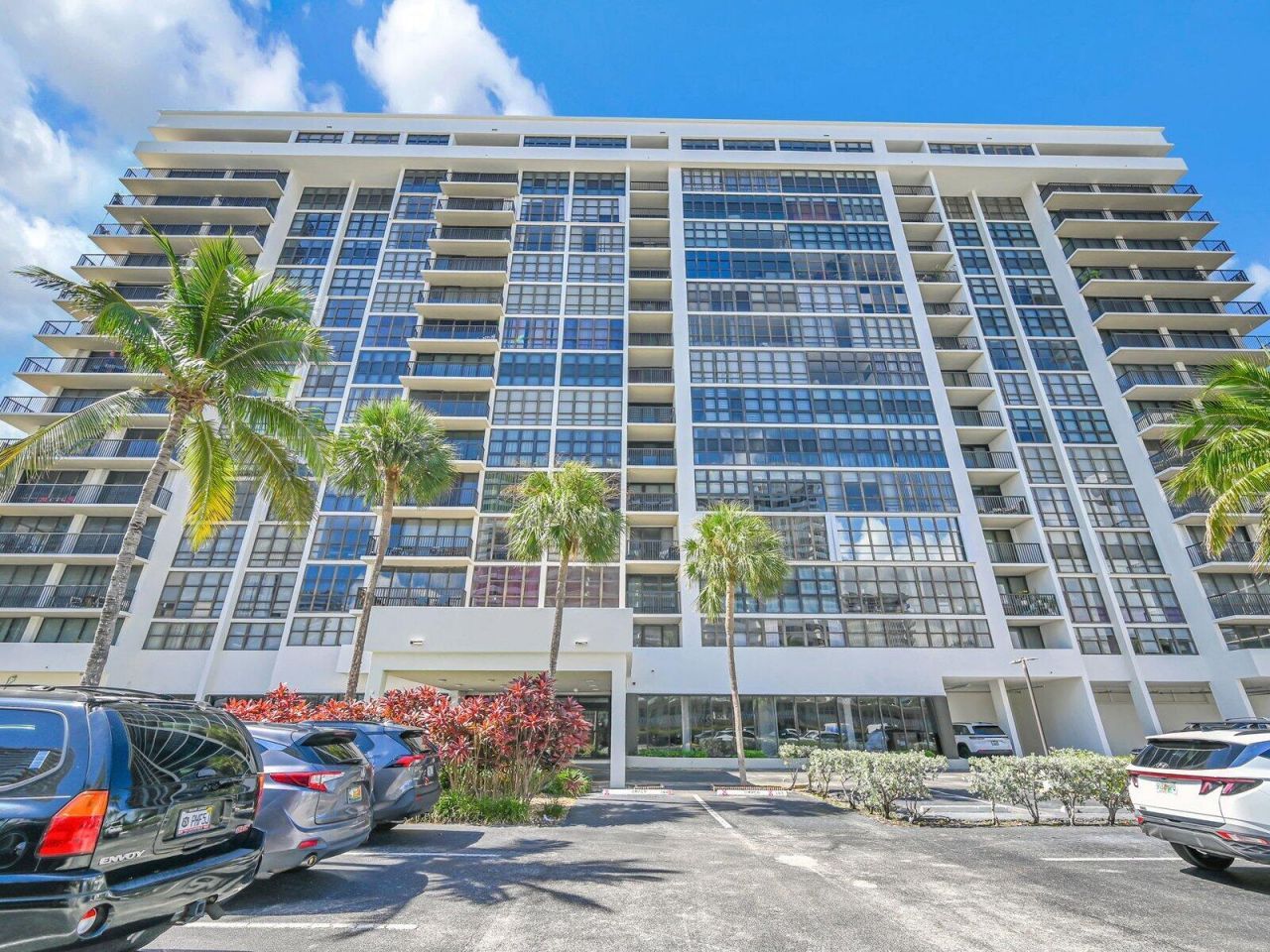 2049 S Ocean Drive, Unit 209, Hallandale Beach, FL 33009 Photo