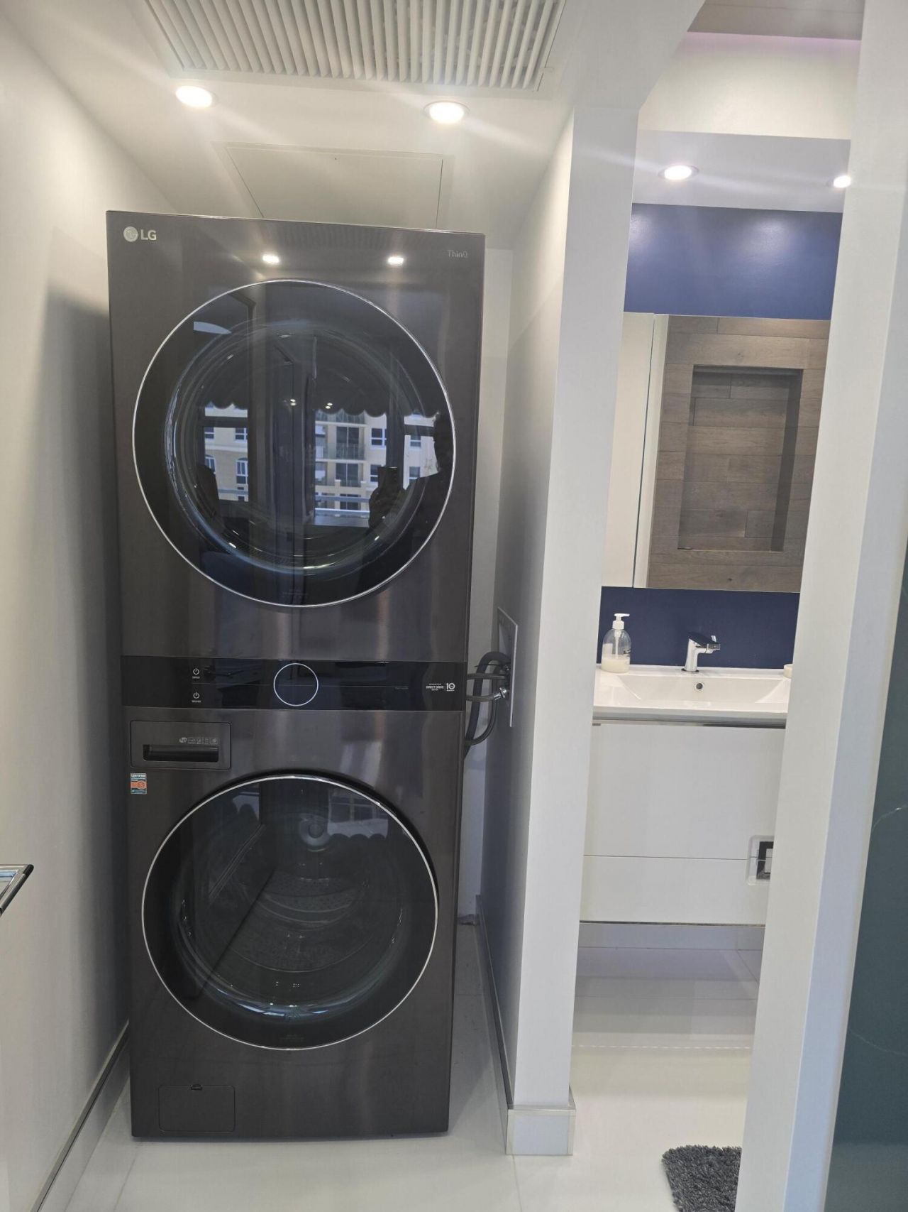 2030 S Ocean Drive, Unit 510, Hallandale Beach, FL 33009 Photo
