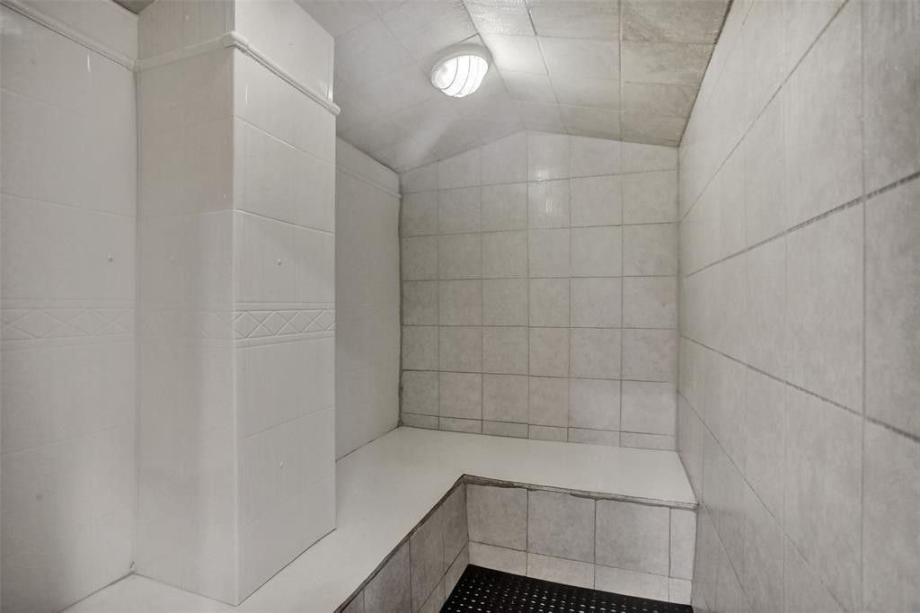 2030 S Ocean Drive, Unit 510, Hallandale Beach, FL 33009 Photo
