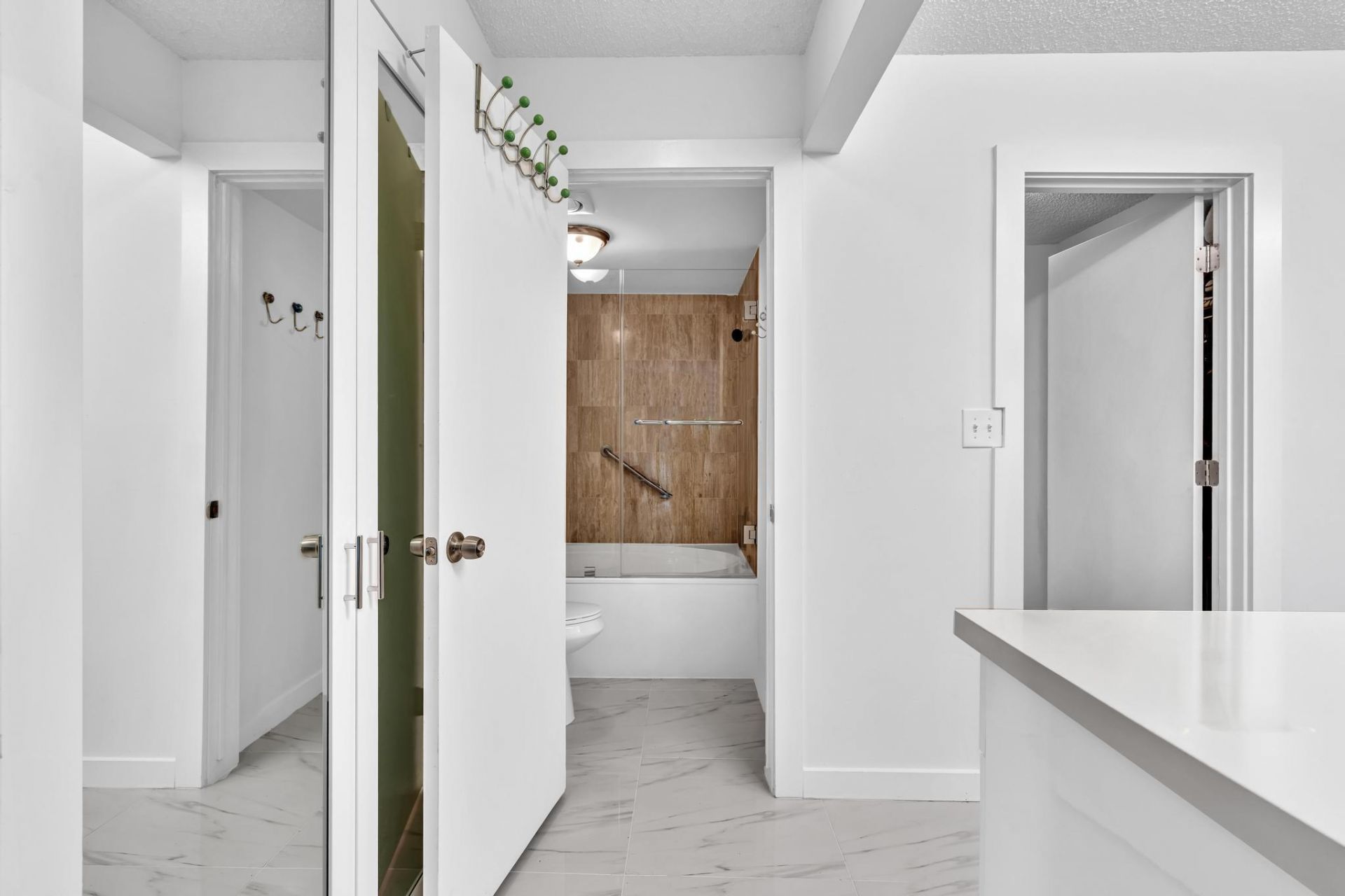 23200 Camino Del Mar, Unit Apt 106, Boca Raton, FL 33433 Photo