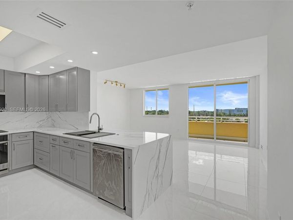2775 NE 187th St , Unit 514, Aventura, FL 33180