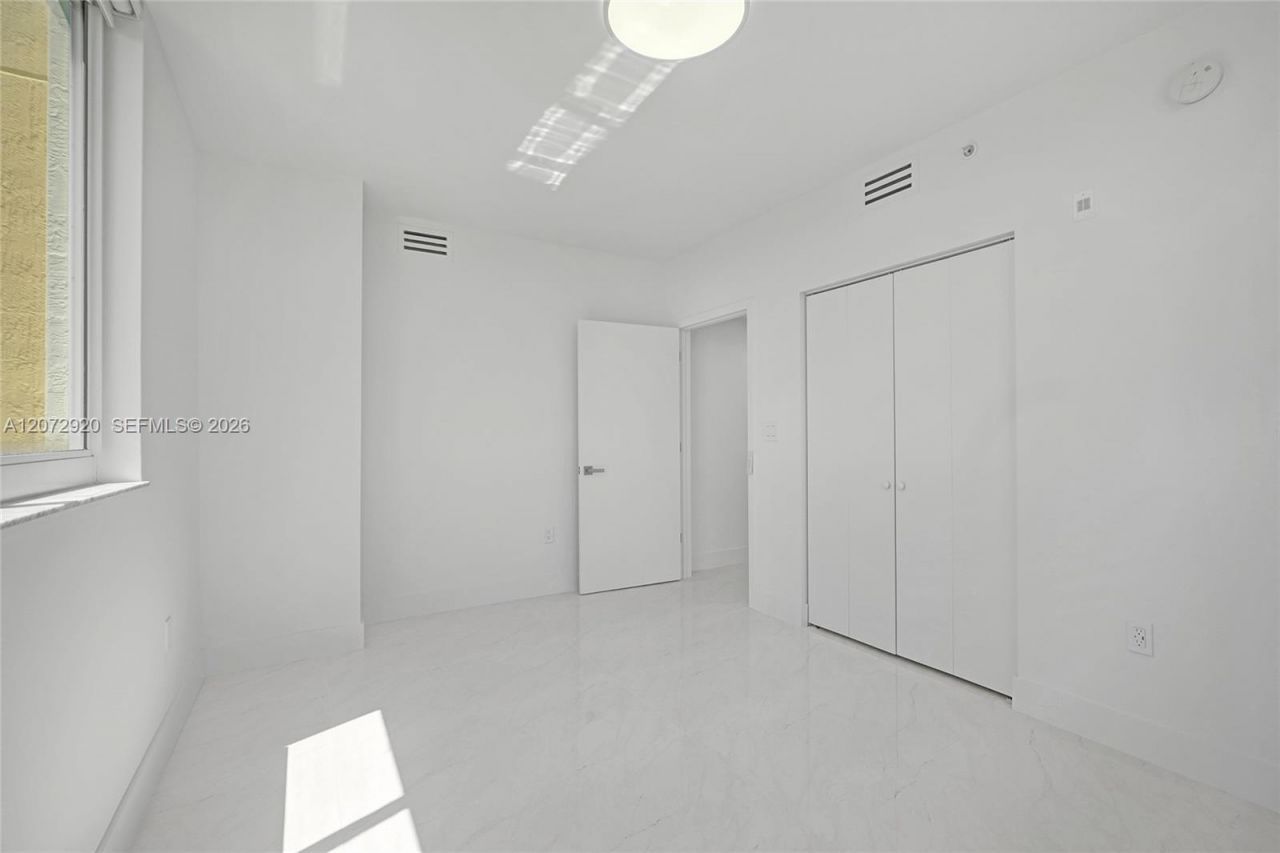 2775 NE 187th St , Unit 514, Aventura, FL 33180 Photo