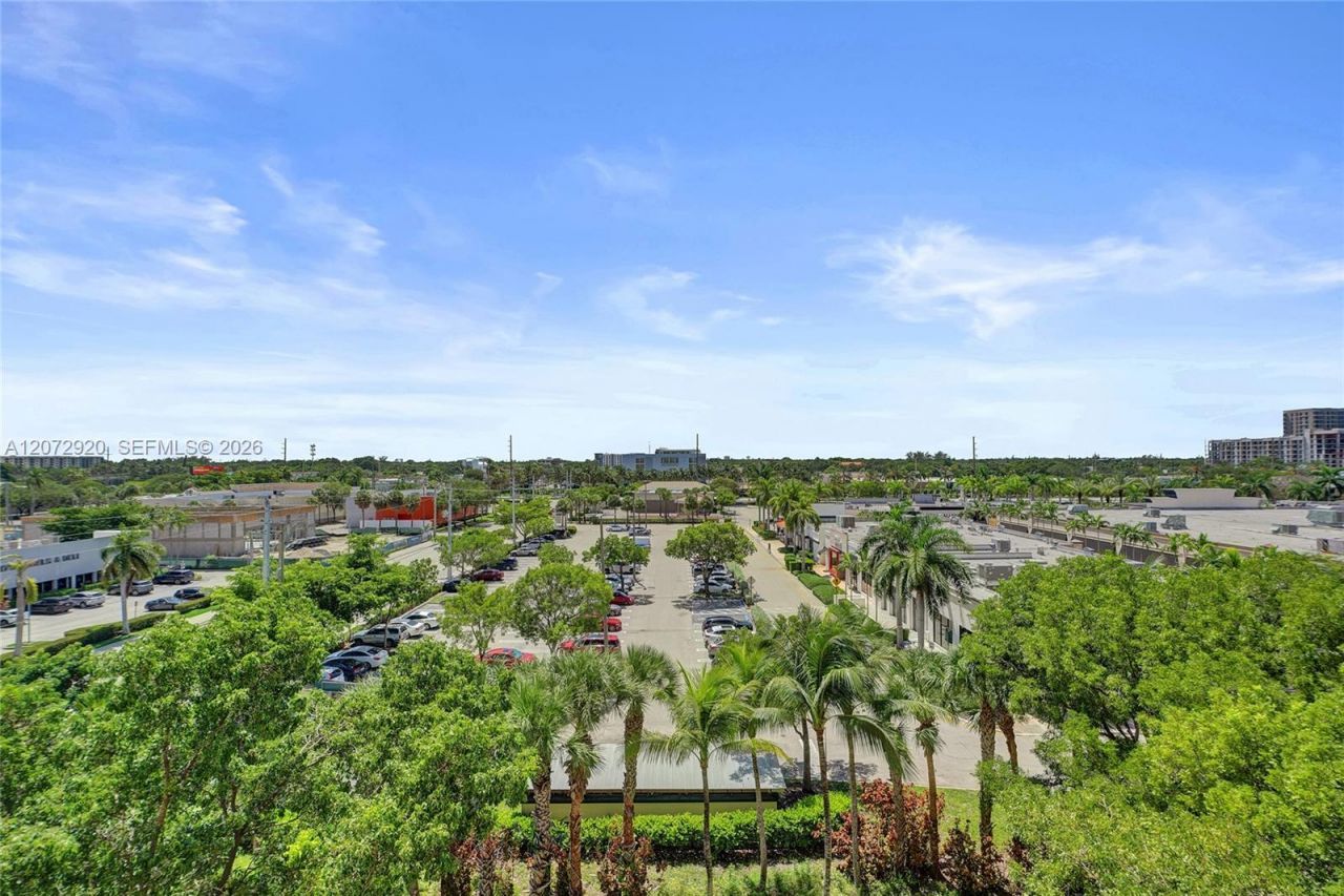 2775 NE 187th St , Unit 514, Aventura, FL 33180 Photo