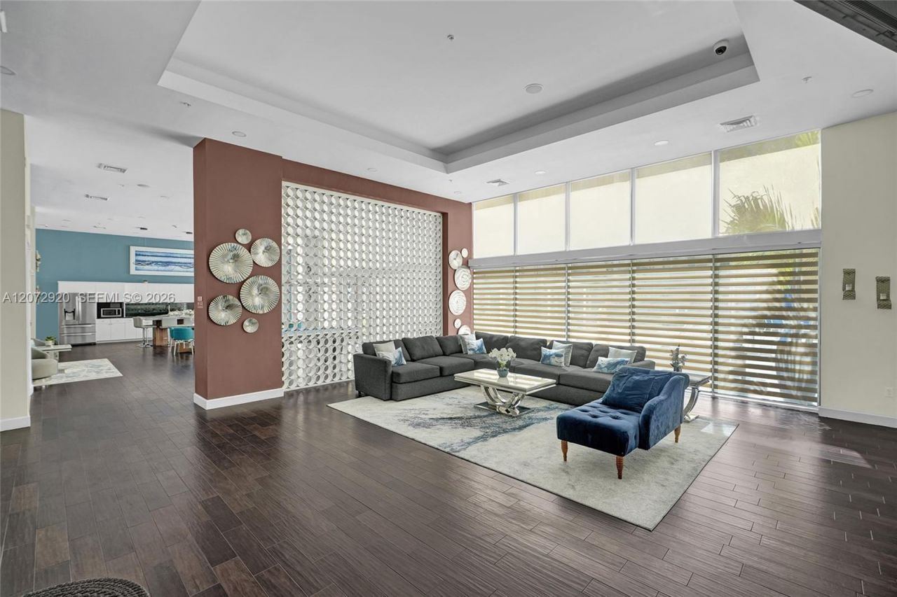 2775 NE 187th St , Unit 514, Aventura, FL 33180 Photo