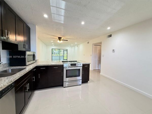 6095 N Sabal Palm Blvd , Unit 103, Tamarac, FL 33319