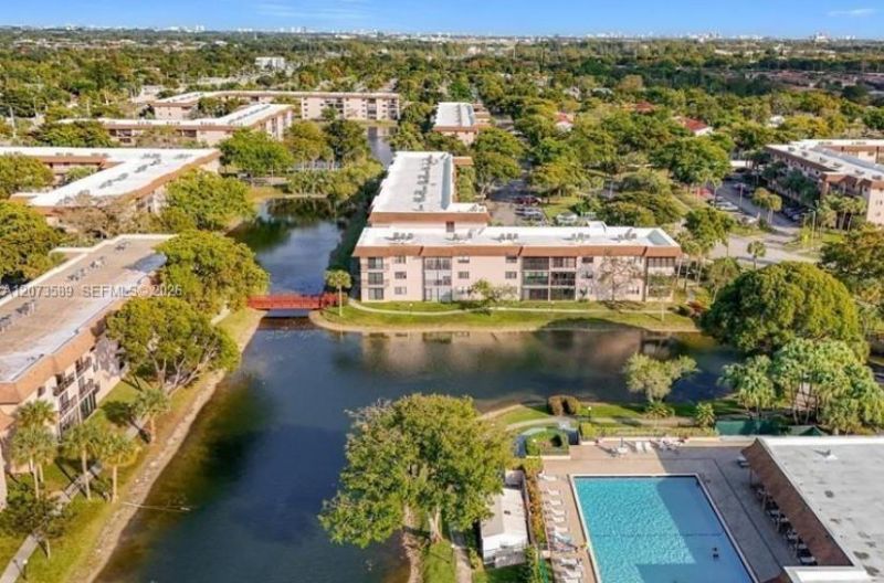 6095 N Sabal Palm Blvd , Unit 103, Tamarac, FL 33319 Photo