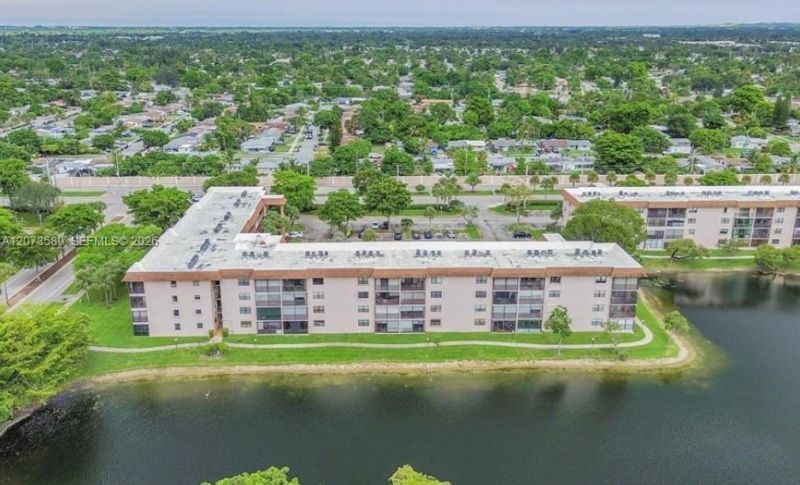 6095 N Sabal Palm Blvd , Unit 103, Tamarac, FL 33319 Photo
