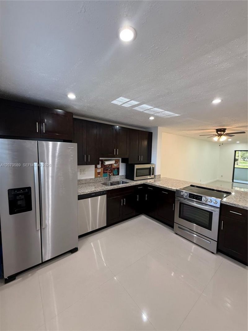6095 N Sabal Palm Blvd , Unit 103, Tamarac, FL 33319 Photo