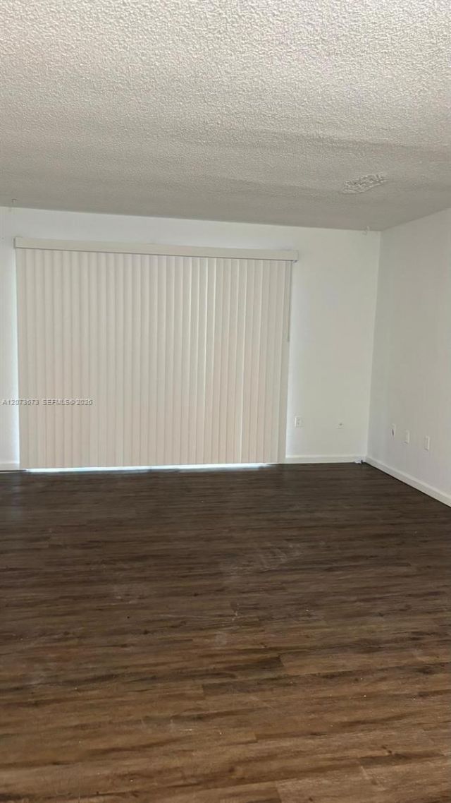 411 Executive Center Dr , Unit 203, West Palm Beach, FL 33401 Photo