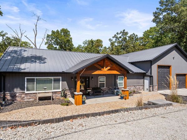 815 Fish N Fun Drive, Shell Knob, MO 65747