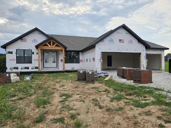 4384 S 146th Road , Bolivar, MO 65613