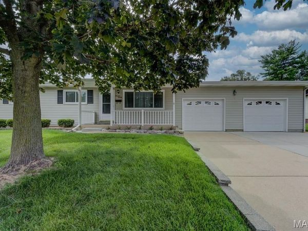 1420 Bobolink Drive , Florissant, MO 63031