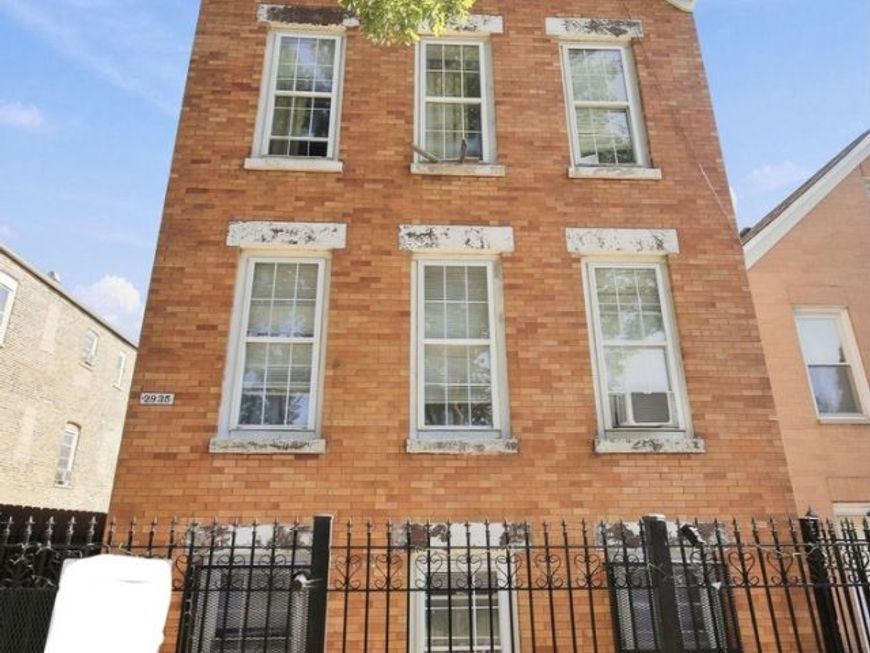 Main Photo