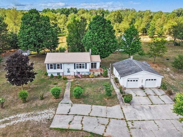 8061 Madison Road, Hesperia, MI 49421