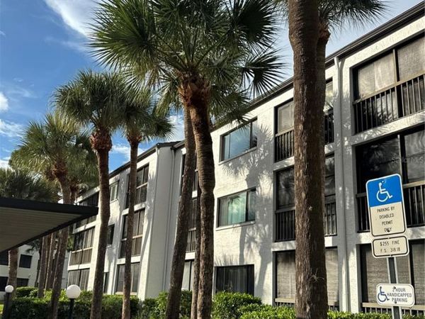 2593 COUNTRYSIDE BOULEVARD, Unit 7211, CLEARWATER, FL 33761