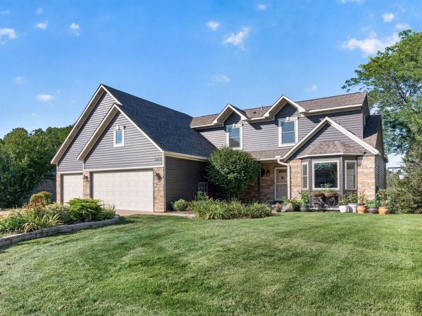 3569 Gershwin Avenue N, Oakdale, MN 55128